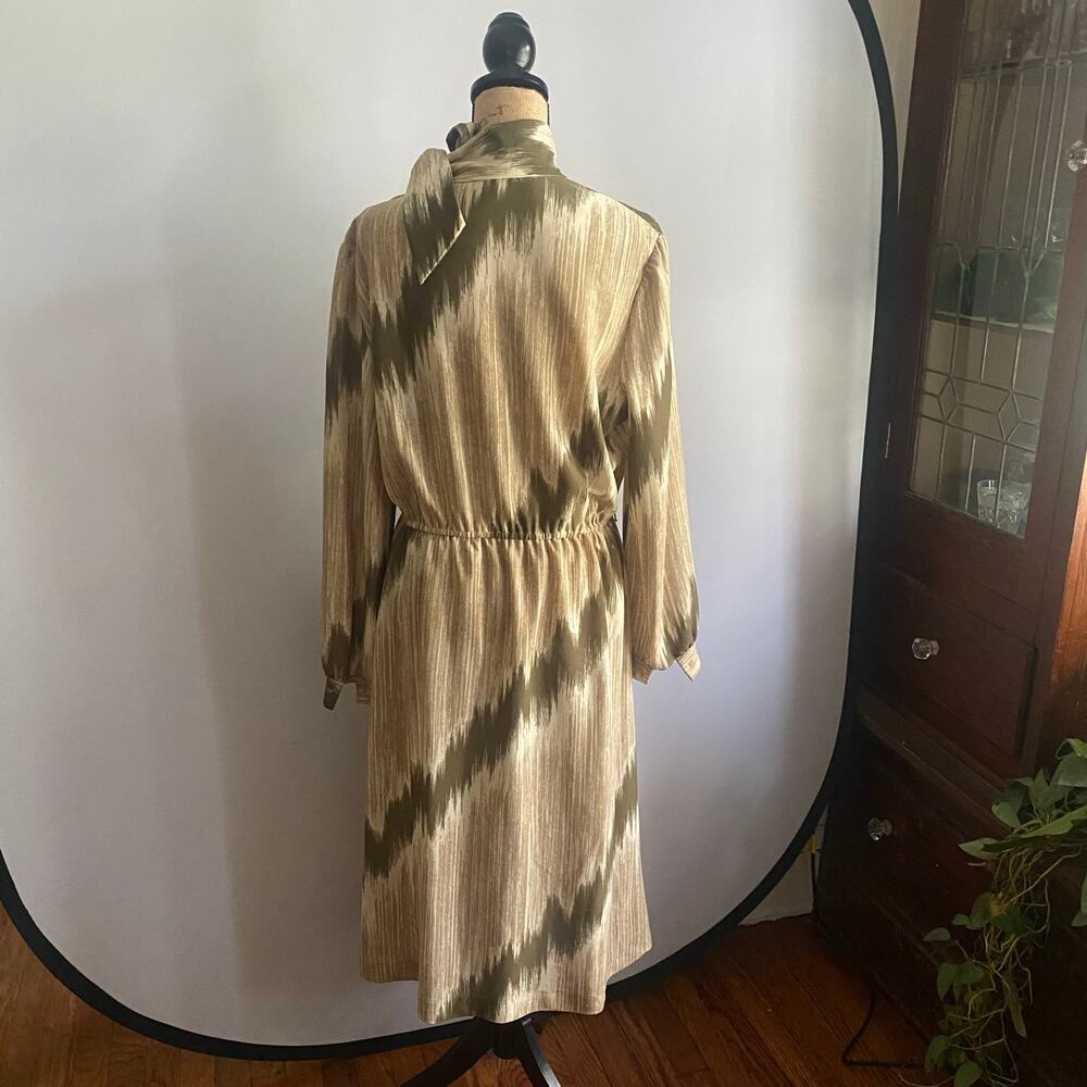 Vintage 70s Abstract Midi Dress High Neck Side Bow Olive Taupe M - Picture 5 of 17